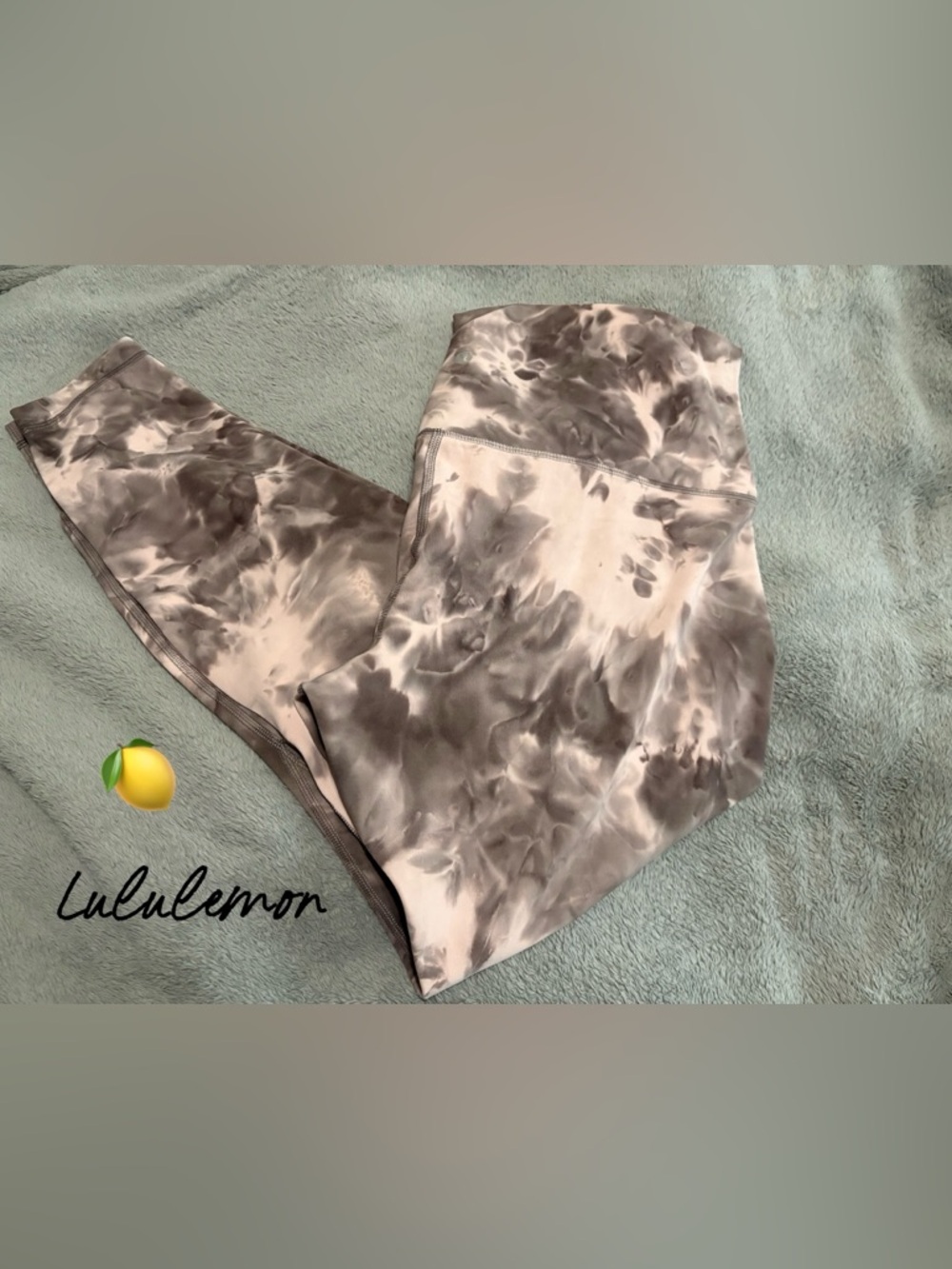 lululemon athletica Marble Gray & White High-Rise Leggings